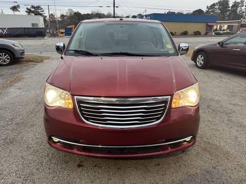2011 Chrysler Town & Country Limited
