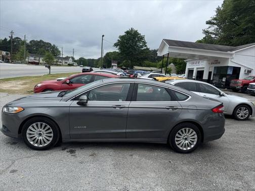 2014 Ford Fusion Hybrid SE
