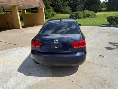 2014 Volkswagen Passat 1.8T S