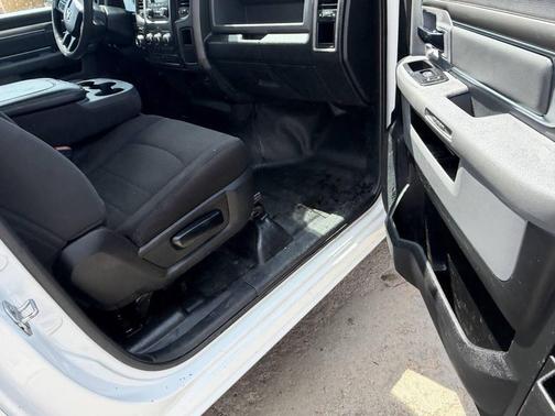 Bright White Clearcoat 2020 RAM 1500 Tradesman