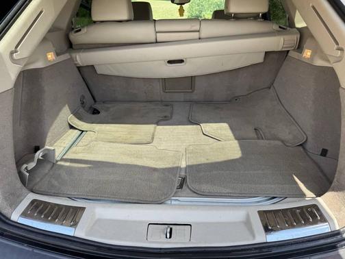 2011 Cadillac SRX Performance Collection