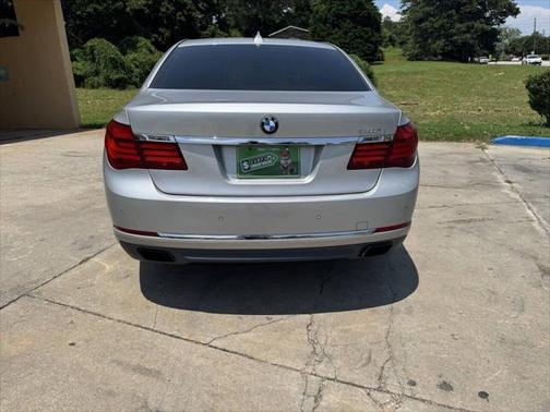 2014 BMW 740 740i 4dr Sedan