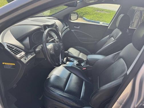 2013 Hyundai SANTA FE GLS