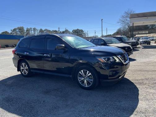 2018 Nissan Pathfinder SL