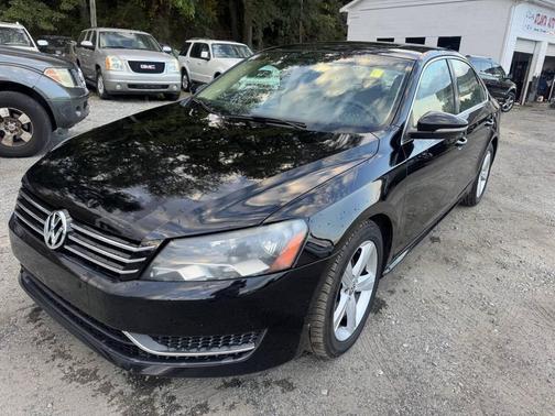 2012 Volkswagen Passat Base