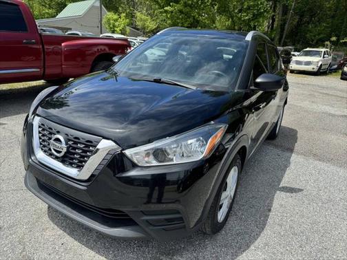 2019 Nissan Kicks SR