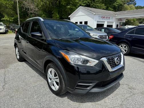 2019 Nissan Kicks SR