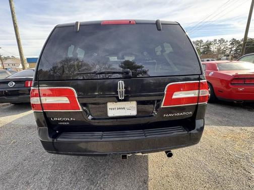 2008 Lincoln Navigator Base
