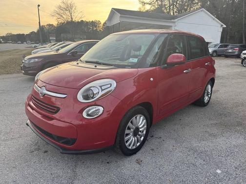 2014 FIAT 500L Easy 4dr Hatchback