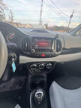 2014 FIAT 500L Easy 4dr Hatchback