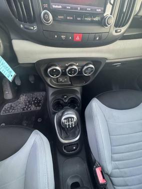 2014 FIAT 500L Easy 4dr Hatchback