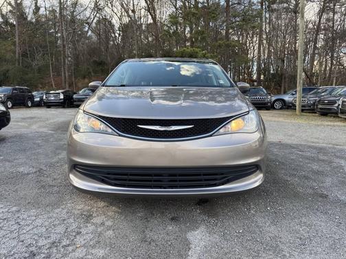 2017 Chrysler Pacifica LX