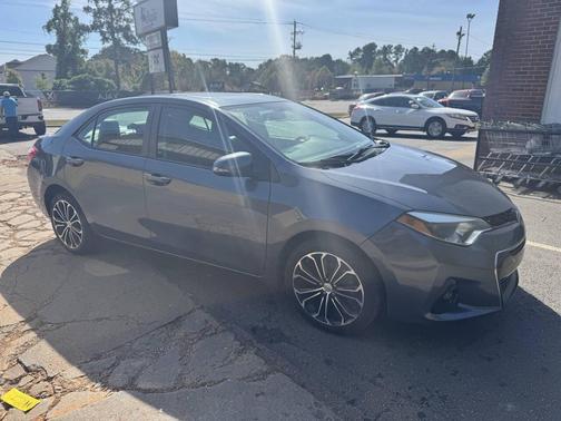 2016 Toyota Corolla S w/Special Edition Pkg