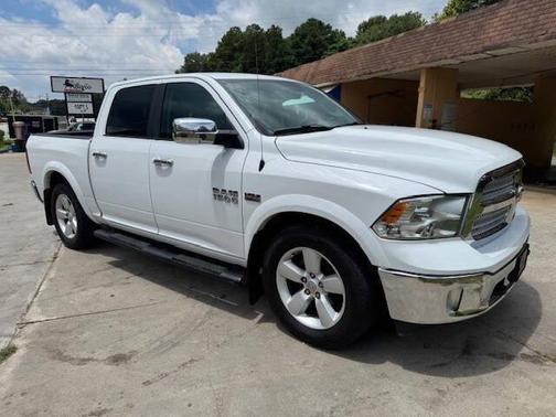 2018 RAM 1500 ST