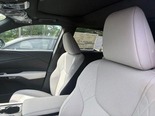 Eminent White Pearl 2026 Lexus RX 350 Premium