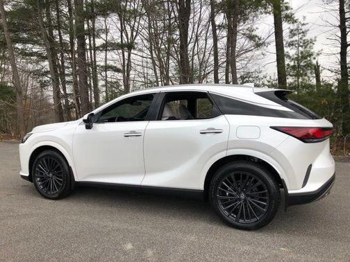 Eminent White Pearl 2026 Lexus RX 350h Premium