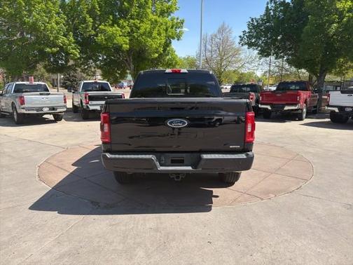 AGATE BLACK METALLIC 2023 Ford F-150 XLT