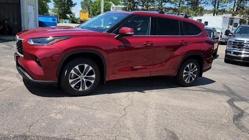 2021 Toyota Highlander XLE