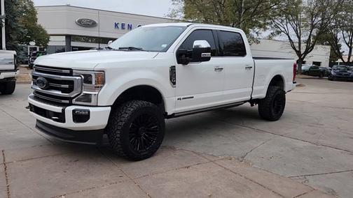 2022 Ford F-350 PLATINUM