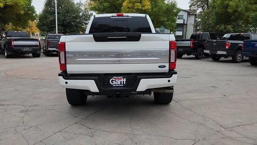 2022 Ford F-350 PLATINUM