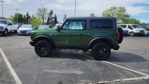 ERUPTION GREEN METALLIC 2024 Ford Bronco BLACK DIAMOND