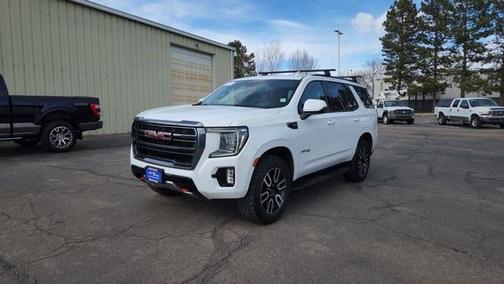 Summit White 2023 GMC Yukon AT4
