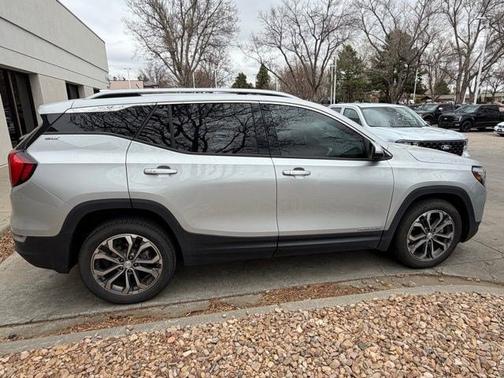 Quicksilver Metallic 2019 GMC Terrain SLT
