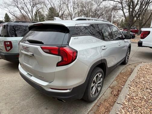 Quicksilver Metallic 2019 GMC Terrain SLT