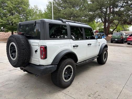 OXFORD WHITE 2022 Ford Bronco BADLANDS