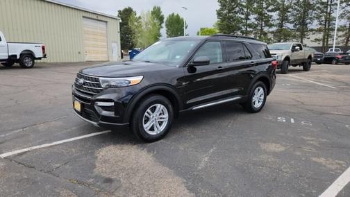 AGATE BLACK METALLIC 2023 Ford Explorer XLT