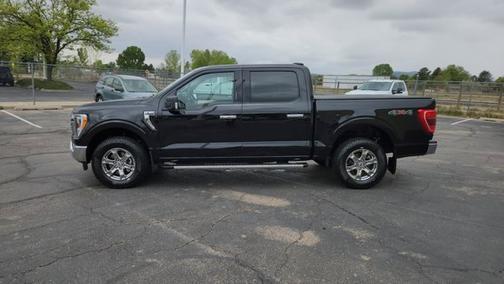 AGATE BLACK METALLIC 2023 Ford F-150 XLT