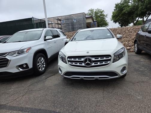 2018 Mercedes-Benz GLA 250 BASE