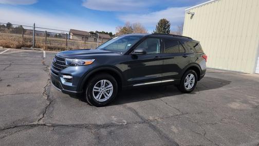 2023 Ford Explorer XLT