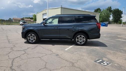 STONE BLUE METALLIC 2025 Ford Expedition ACTIVE