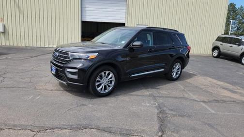 AGATE BLACK METALLIC 2023 Ford Explorer XLT