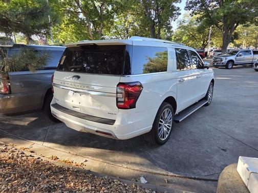 2023 Ford Expedition PLATINUM