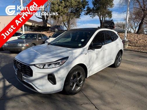 2023 Ford Escape ST-LINE