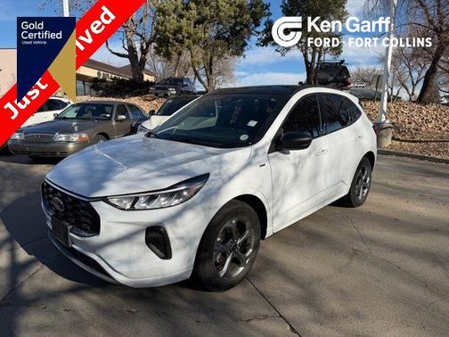 2023 Ford Escape ST-LINE