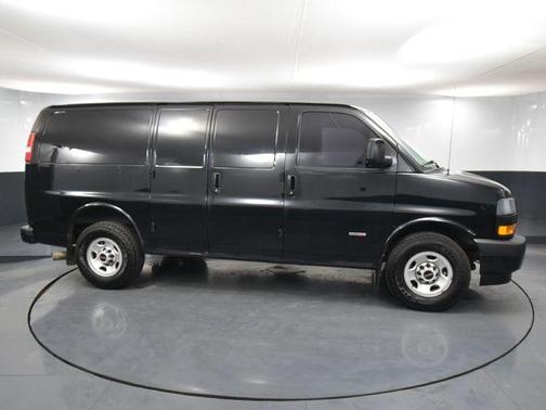 2018 GMC Savana 2500 Work Van