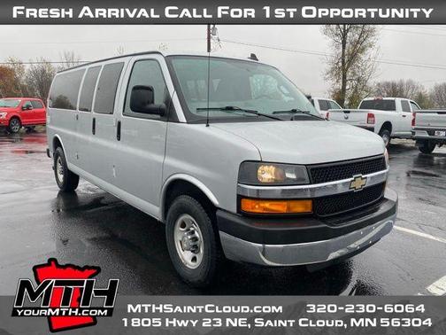 2016 Chevrolet Express 3500 LT