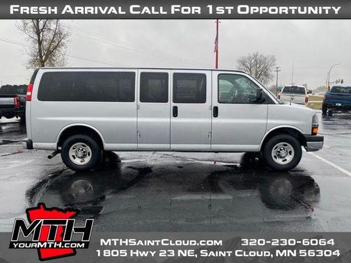 2016 Chevrolet Express 3500 LT