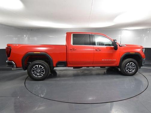 2024 GMC Sierra 2500 SLE