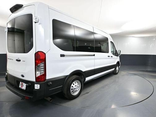 2024 Ford Transit-350 XLT