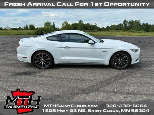Oxford White 2016 Ford Mustang GT