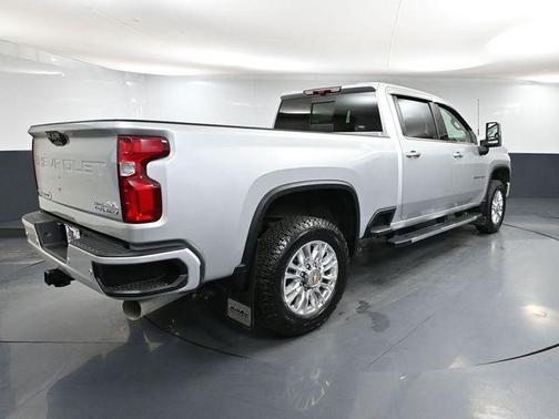 2022 Chevrolet Silverado 2500 High Country