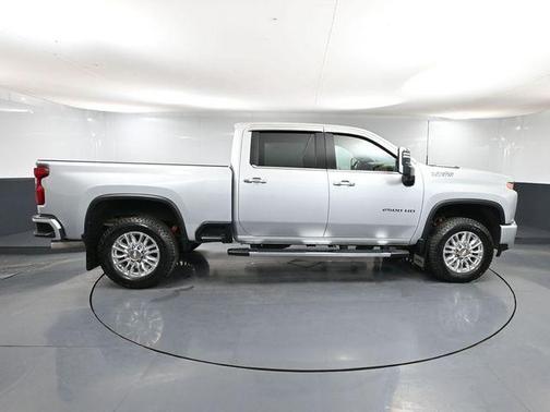 2022 Chevrolet Silverado 2500 High Country