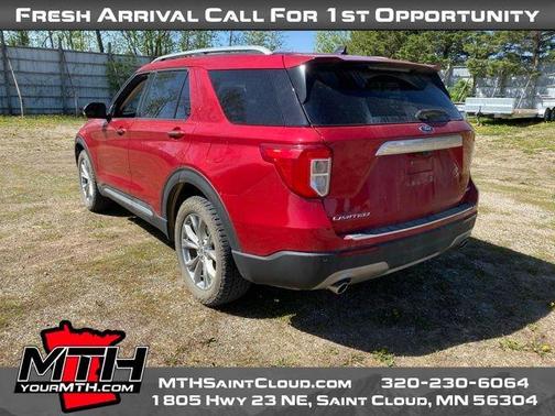 Rapid Red Metallic Tinted Clearcoat 2021 Ford Explorer Limited