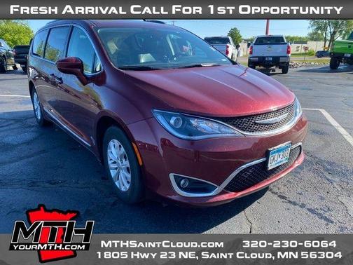 2018 Chrysler Pacifica Touring-L