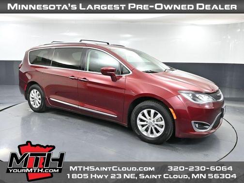 2018 Chrysler Pacifica Touring-L