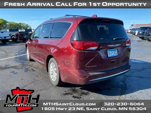 2018 Chrysler Pacifica Touring-L